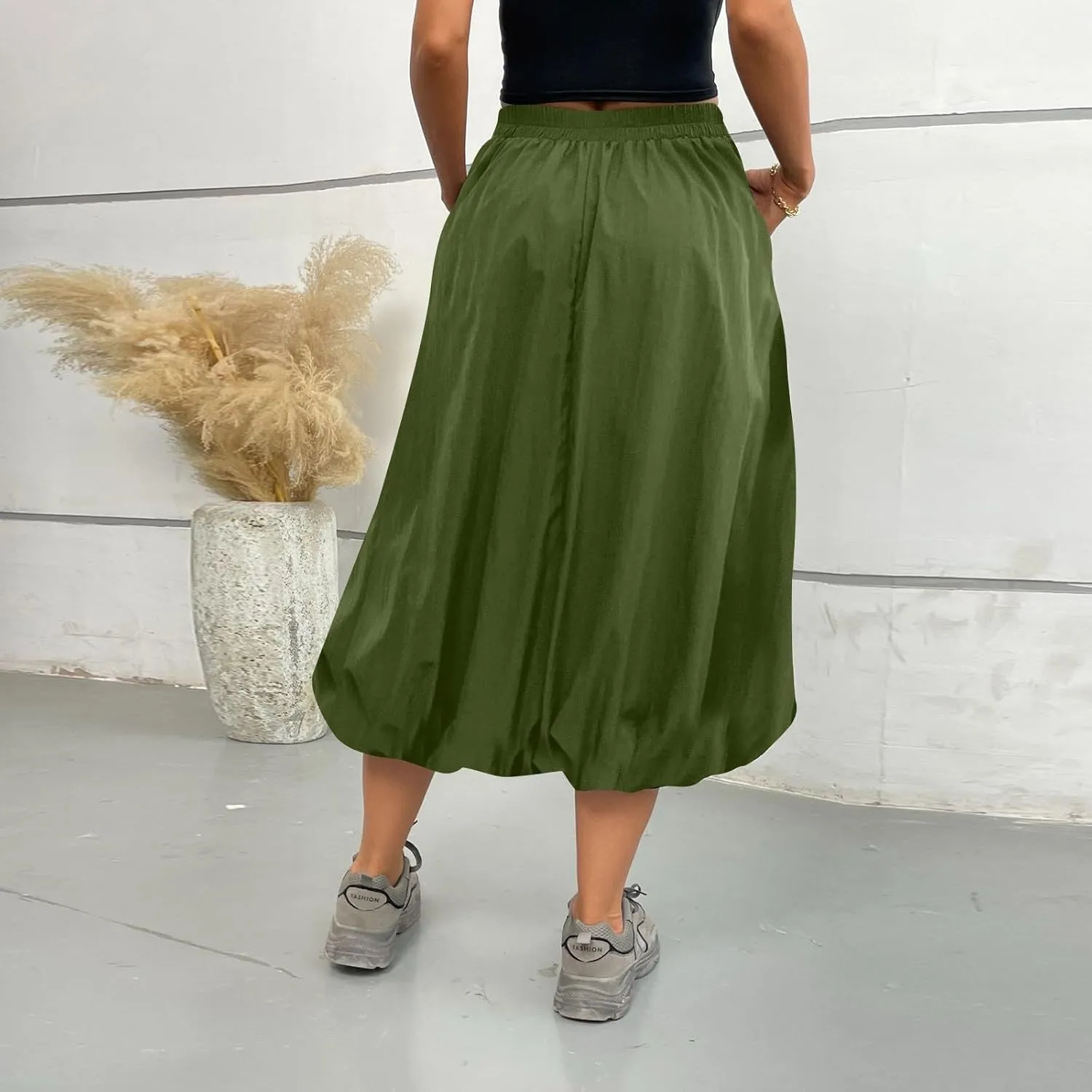 Bubble Skirts for Women Trendy Casual Elastic High Waisted Puffy Flowy Skirt Long Pleated Midi Skirt with Pockets