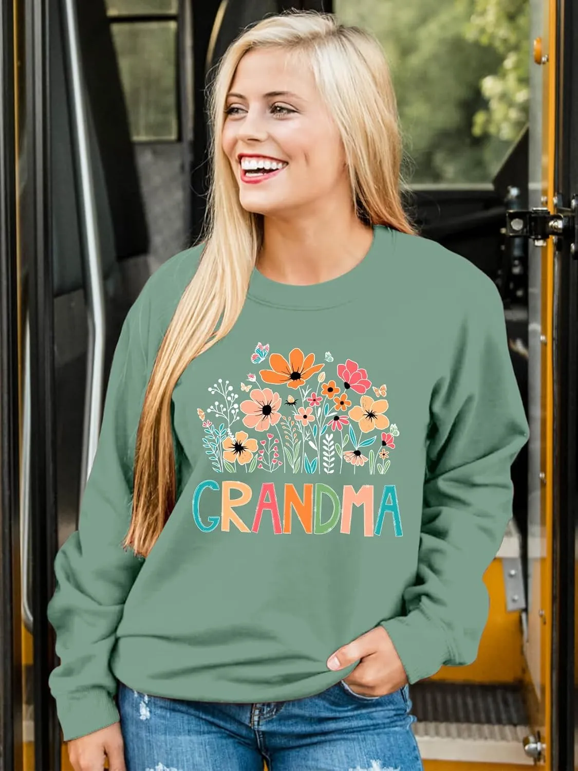 Grandma Sweatshirt Women Floral Grandma Sweatshirt Wildflower Graphic Casual Fall Pullover Tops