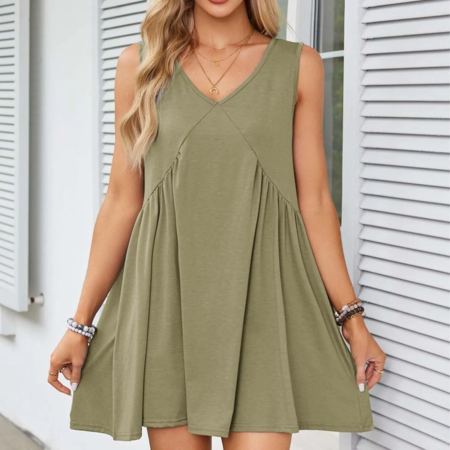 Mini Dresses for Women 2024 Pleated Swing Flowy Solid Color Sleveless Sundress Pockets V Neck Casual Beach Tank Dress