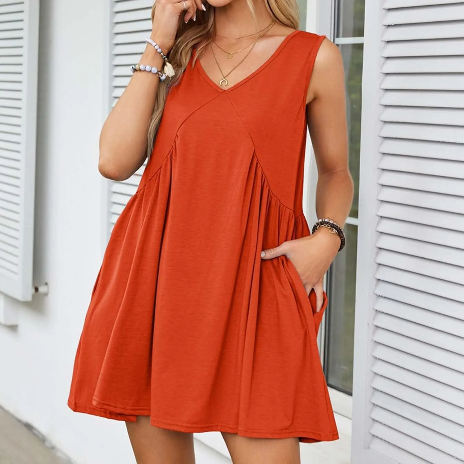 Mini Dresses for Women 2024 Pleated Swing Flowy Solid Color Sleveless Sundress Pockets V Neck Casual Beach Tank Dress