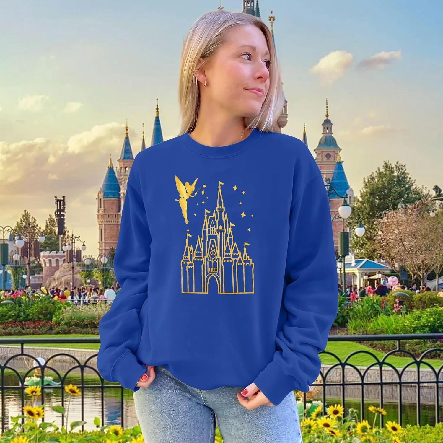 MNLYBABY Magic Kingdom Sweatshirt Women Magical Castle Shirt Cute Fairy Pullover Family Vacation Shirts Long Sleeve Tops