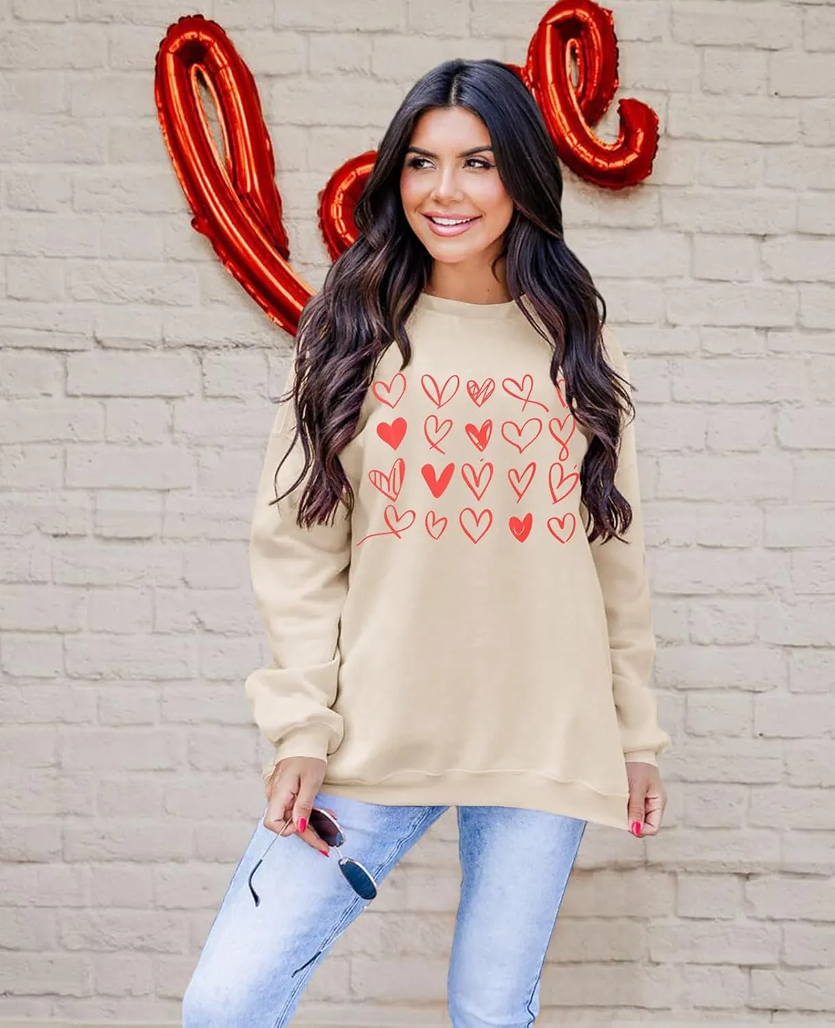 Valentines Sweatshirt Women Cute Love Heart Graphic Long Sleeve Shirts Casual Crewneck Pullover Tops