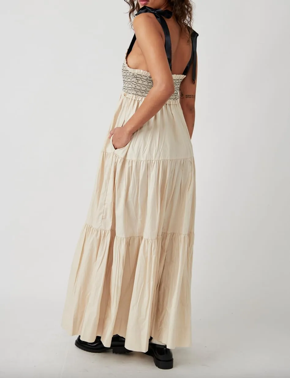 Women Summer Boho Tie Shoulder Dress Floral Smocked Flowy Tiered Maxi Dress Ruffle Going Out Beach Sundress